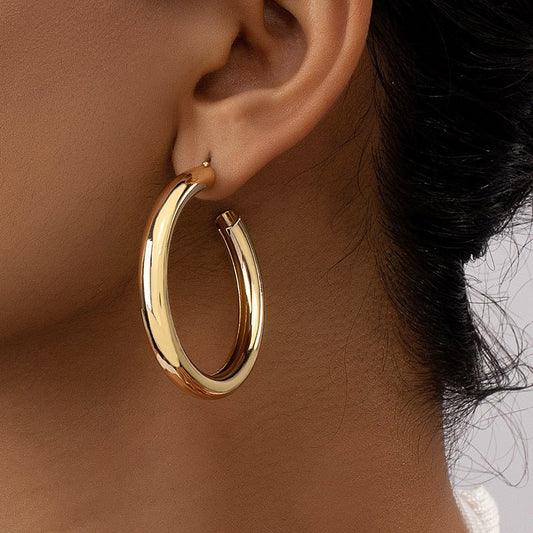 Gold Tone Circle Hoop Earrings | Fashion Circle Earrings - Jewelry - Speeding Queen Designs
